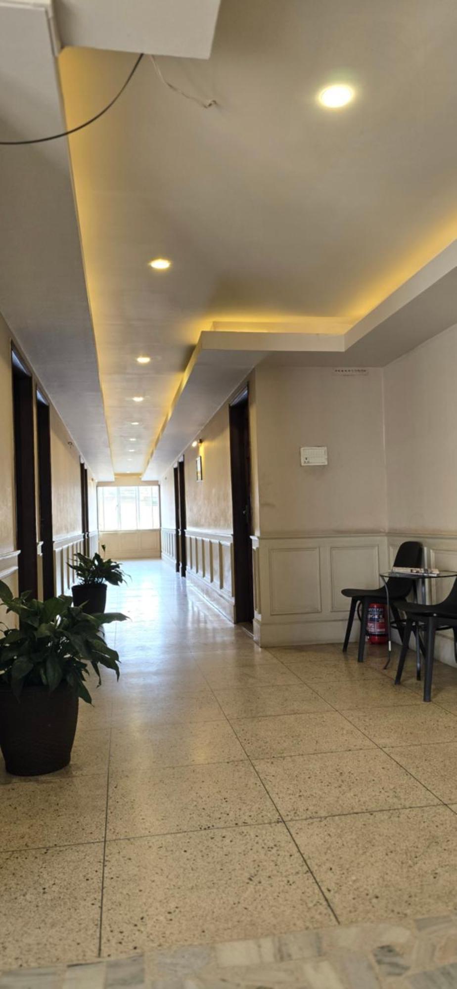 Hotel Tragopan Dimāpur エクステリア 写真